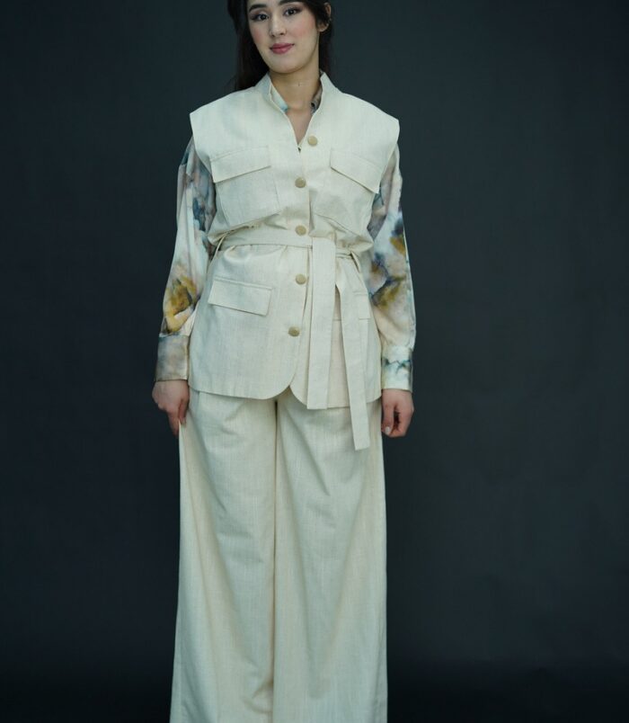 ENS-GCP-001_ensemble-gilet-chemise-pantalon-laine-soua.jpg